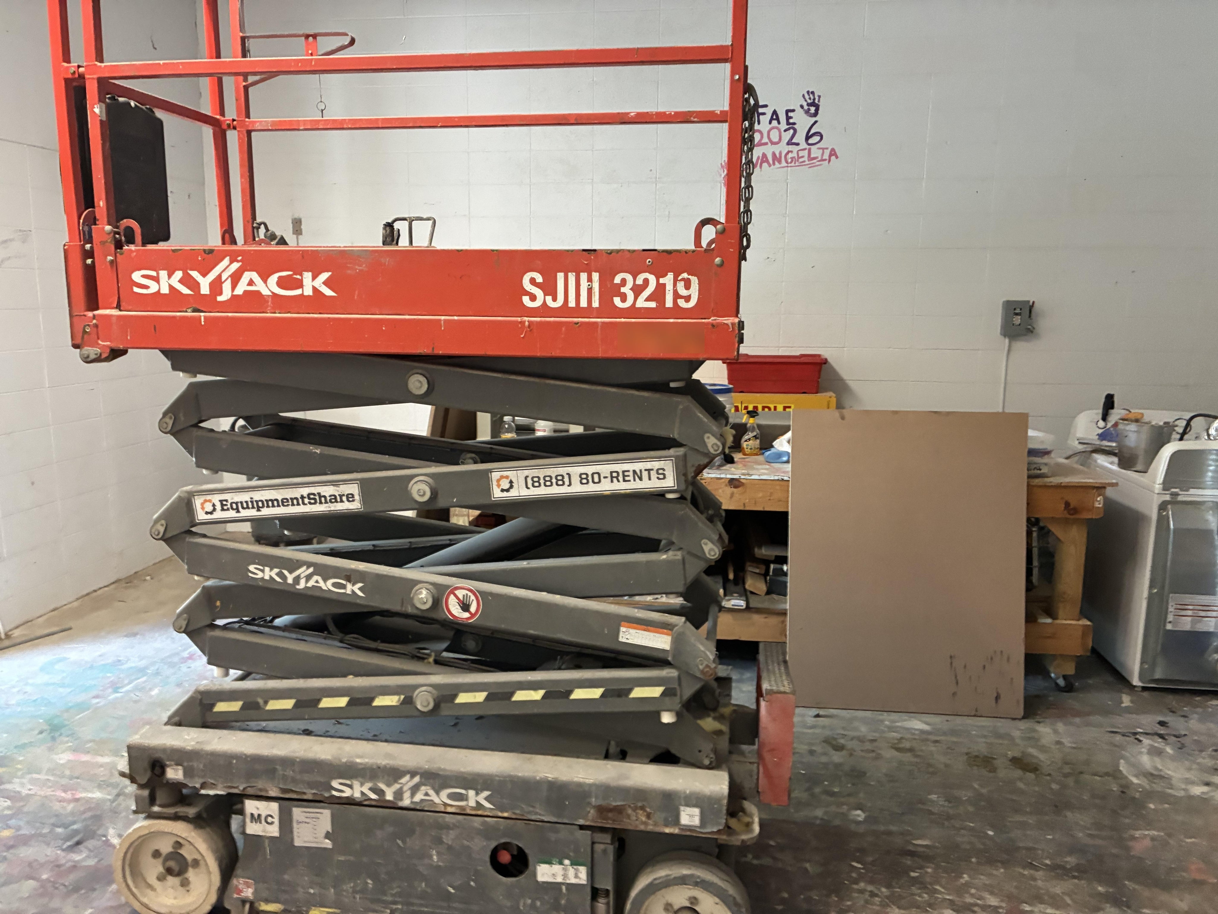 2016 Skyjack SJIII-3219 Standard Rental Specs