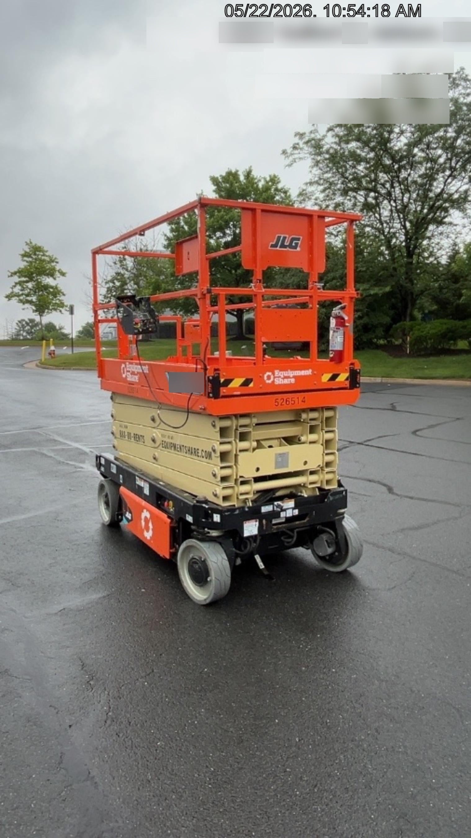 2025 JLG ES3246