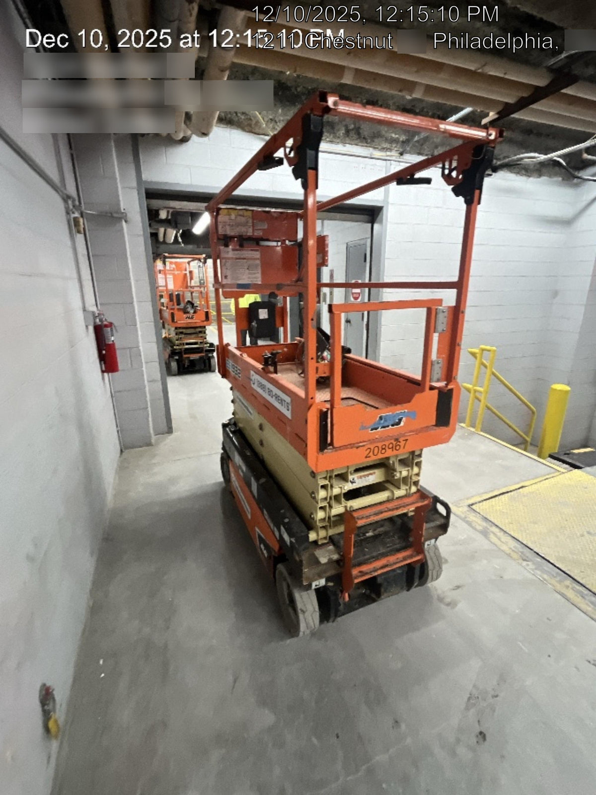 2021 JLG ES1932