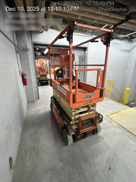 2021 JLG ES1932