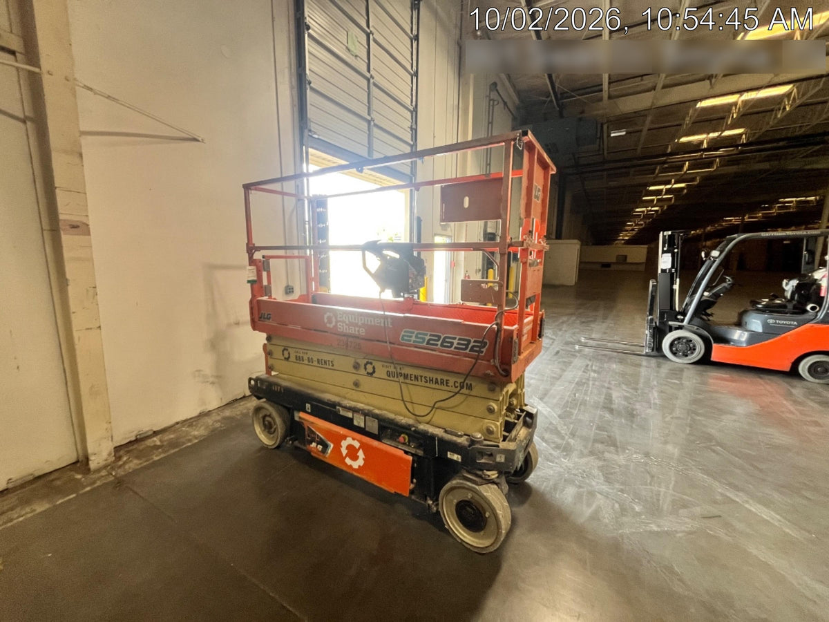 2022 JLG ES2632