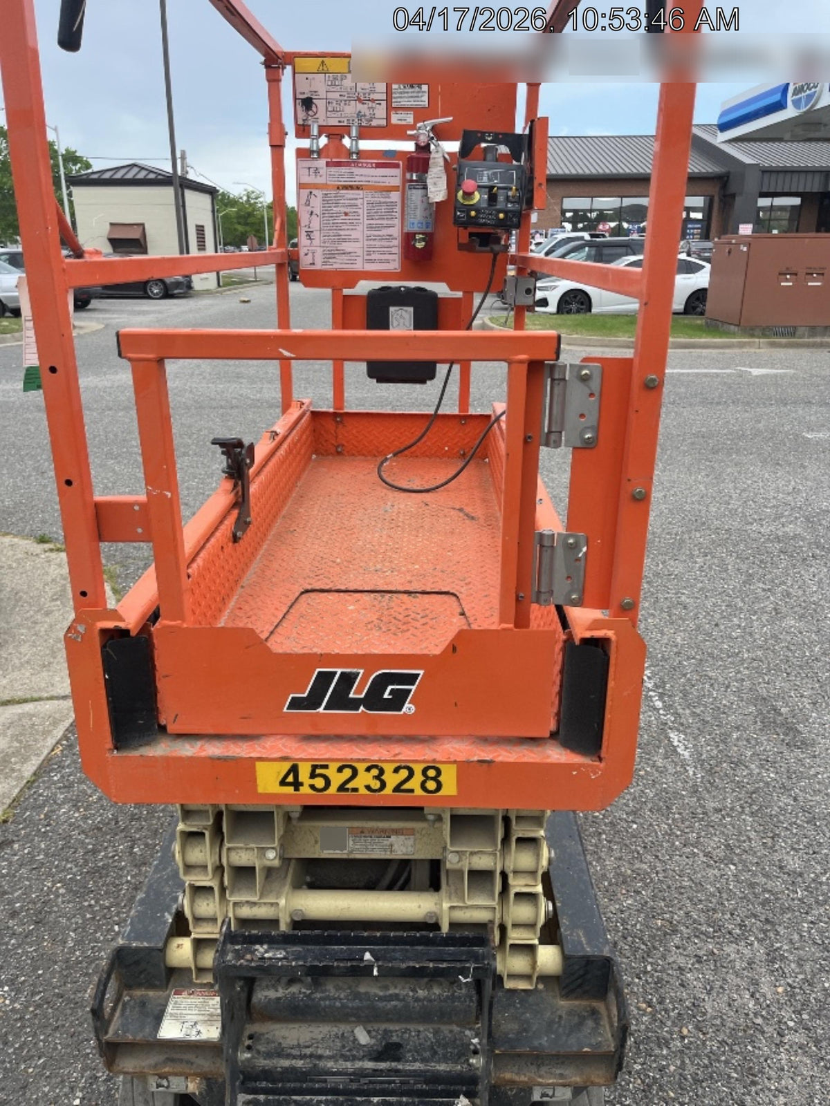 2024 JLG ES1932