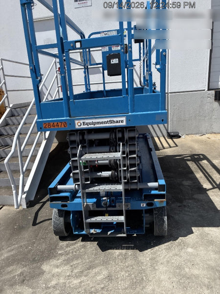 2022 GENIE GS-3246
