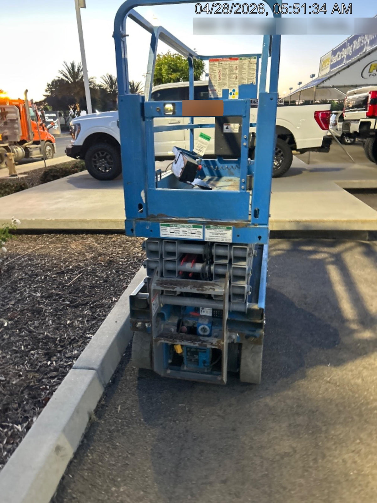 2019 Genie GS-1930 Half Height Swing Gate, 800W Inverter