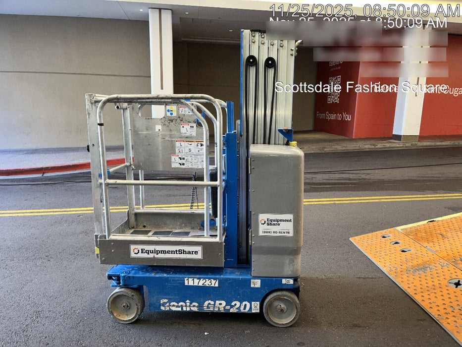 2020 GENIE GR-20