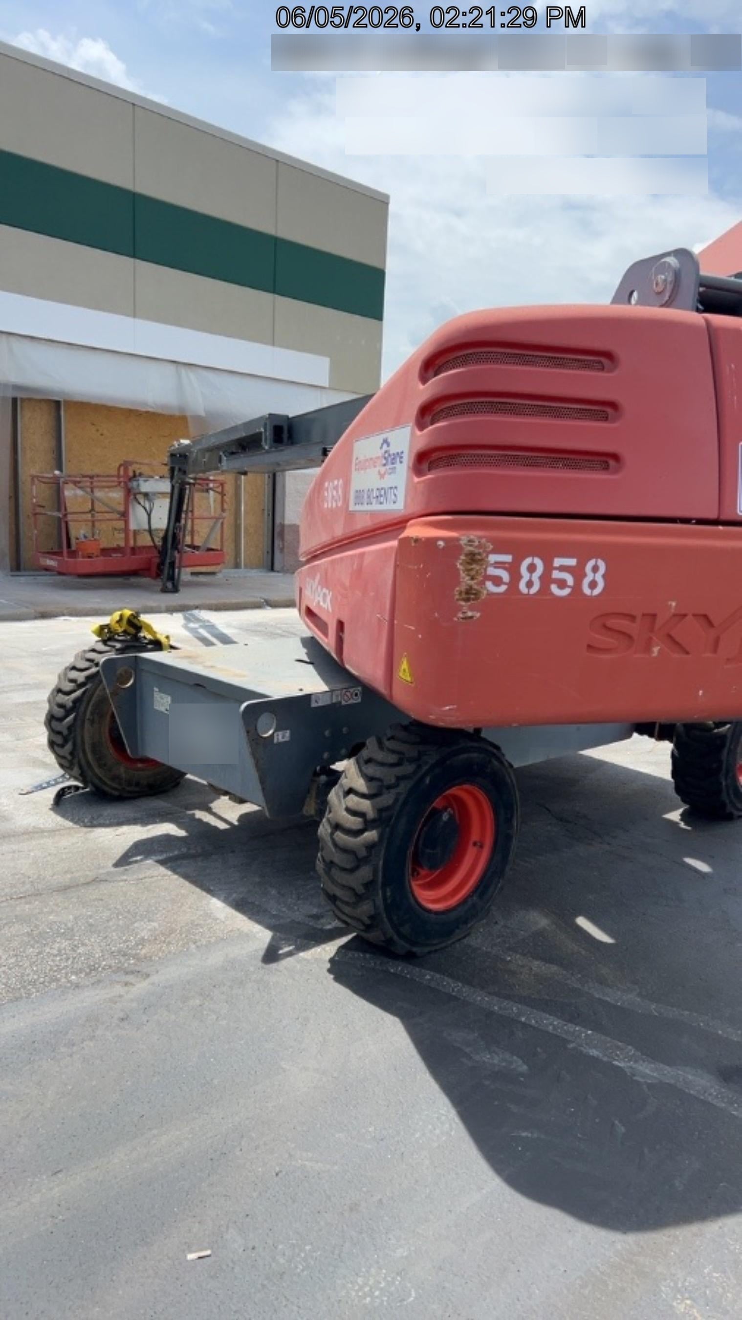 2017 SKYJACK SJ45T+