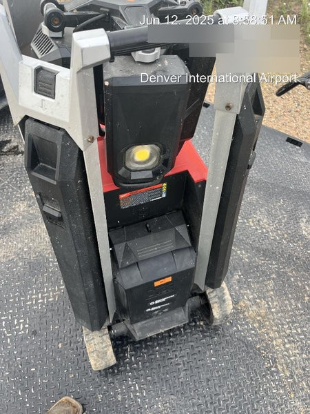 2021 MILWAUKEE MXF041-1XC