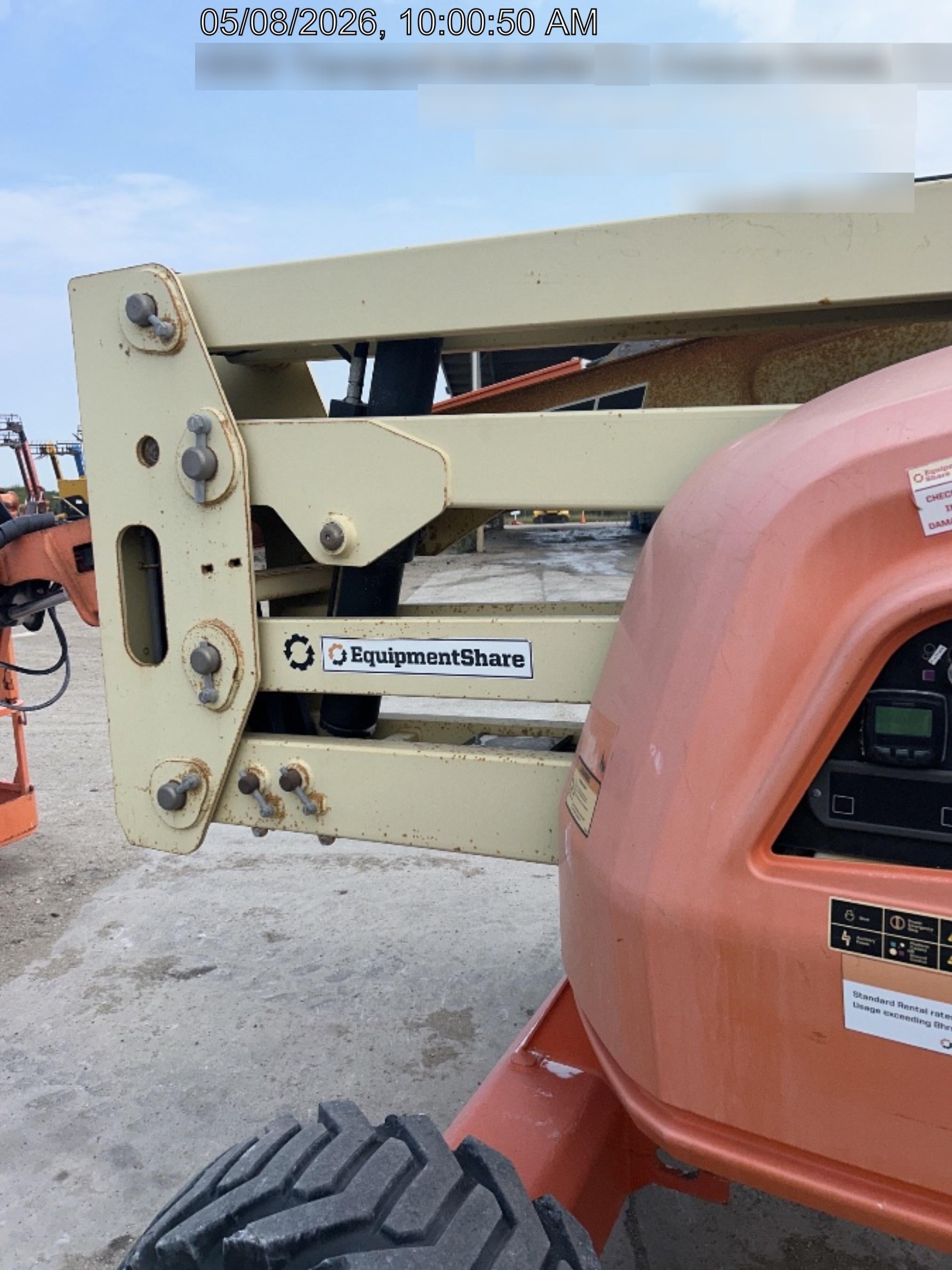 2019 JLG 450AJ