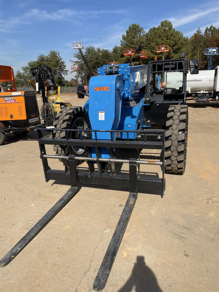 2022 GENIE GTH-844