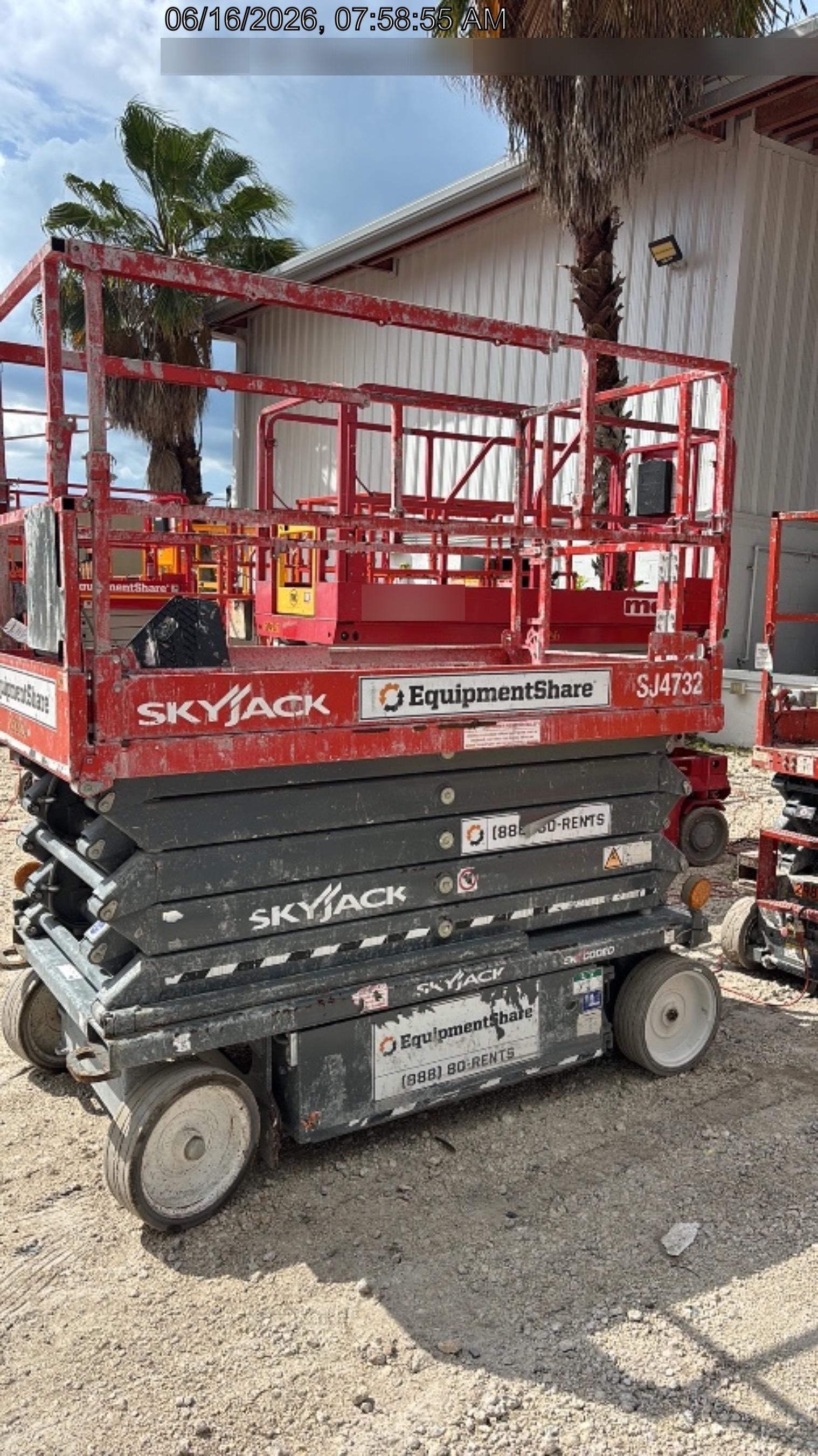 2022 SKYJACK SJ4732