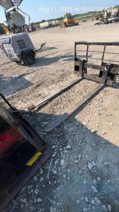 2024 ARROW MATERIAL HANDLING 48" Pallet Forks - Arrow