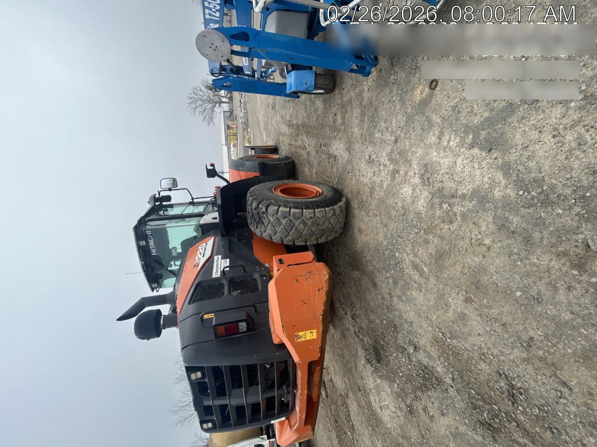 2022 HITACHI ZW220-6