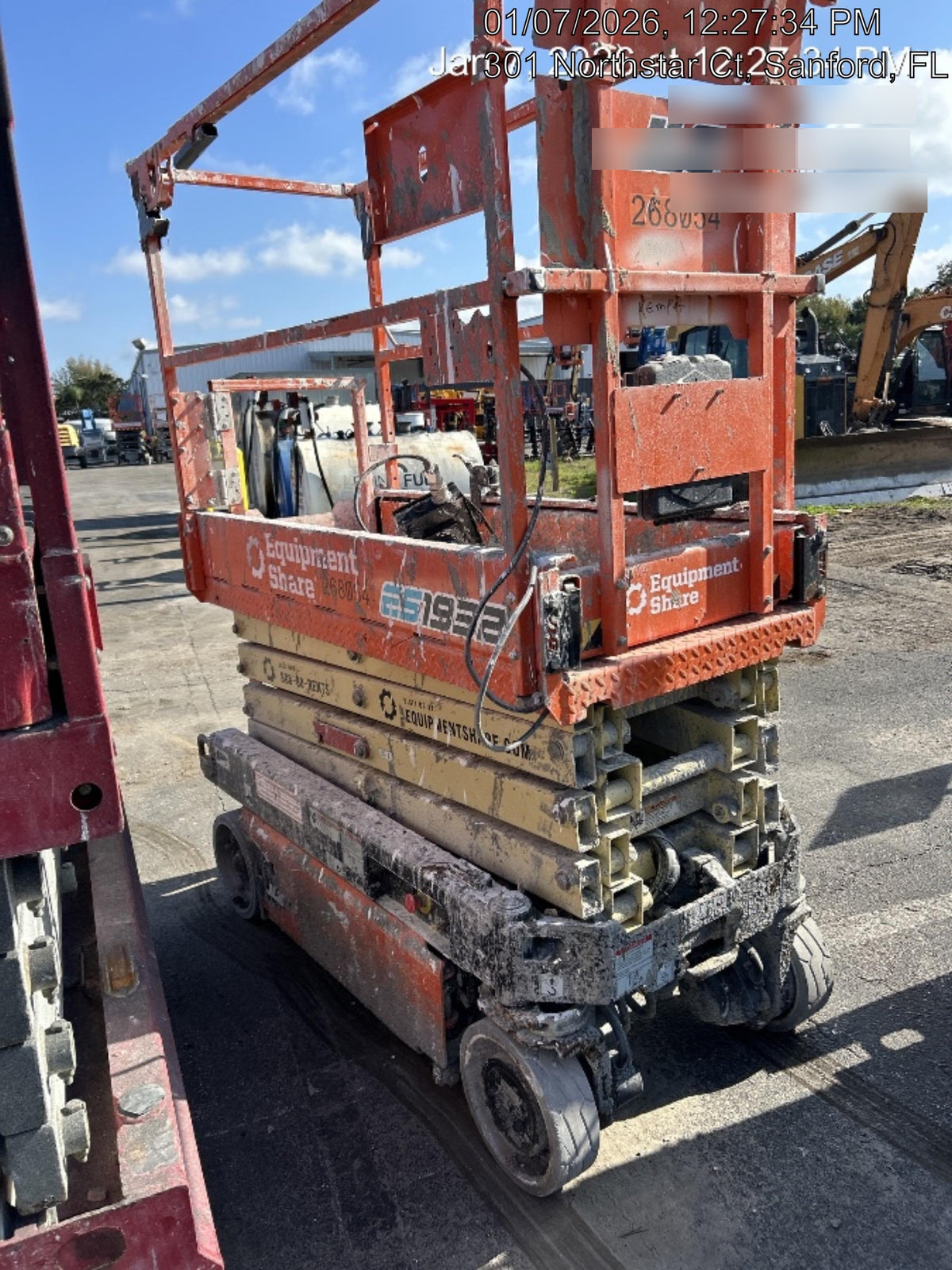 2022 JLG ES1932