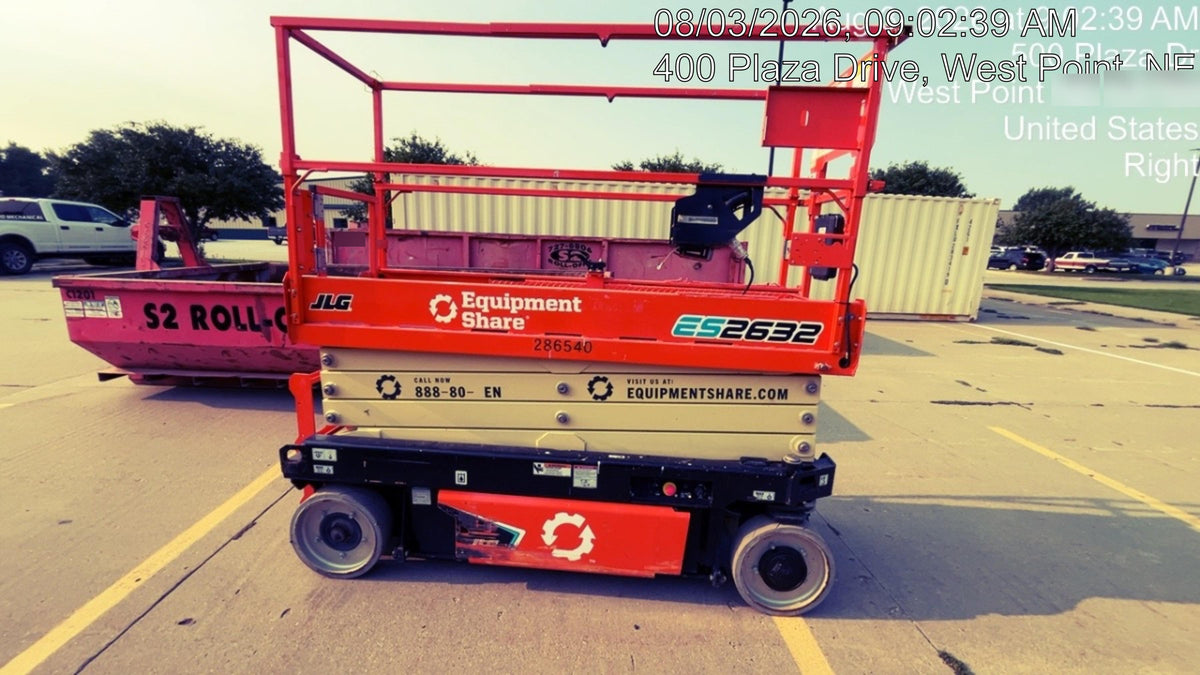 2022 JLG ES2632
