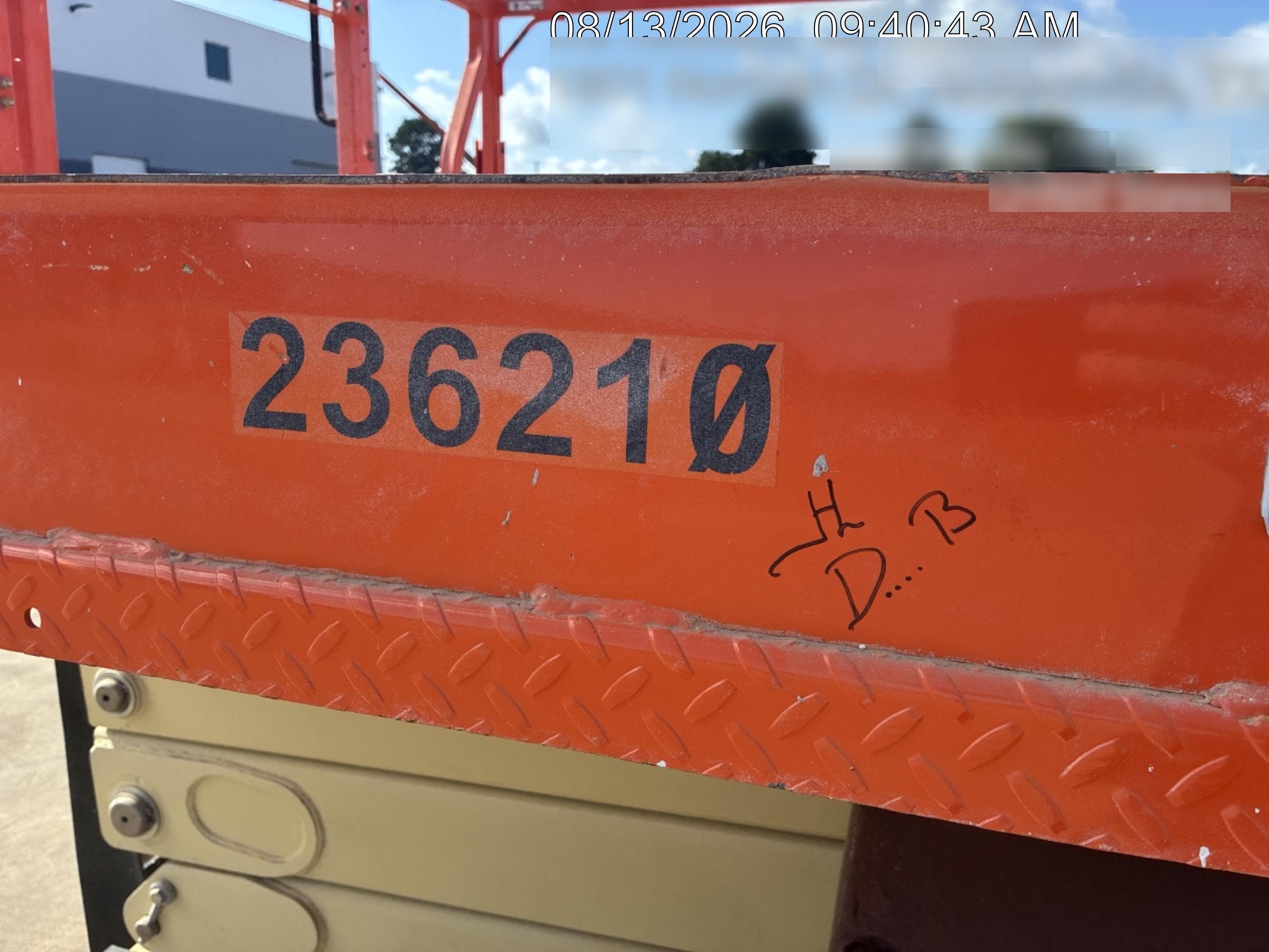2022 JLG RT4069