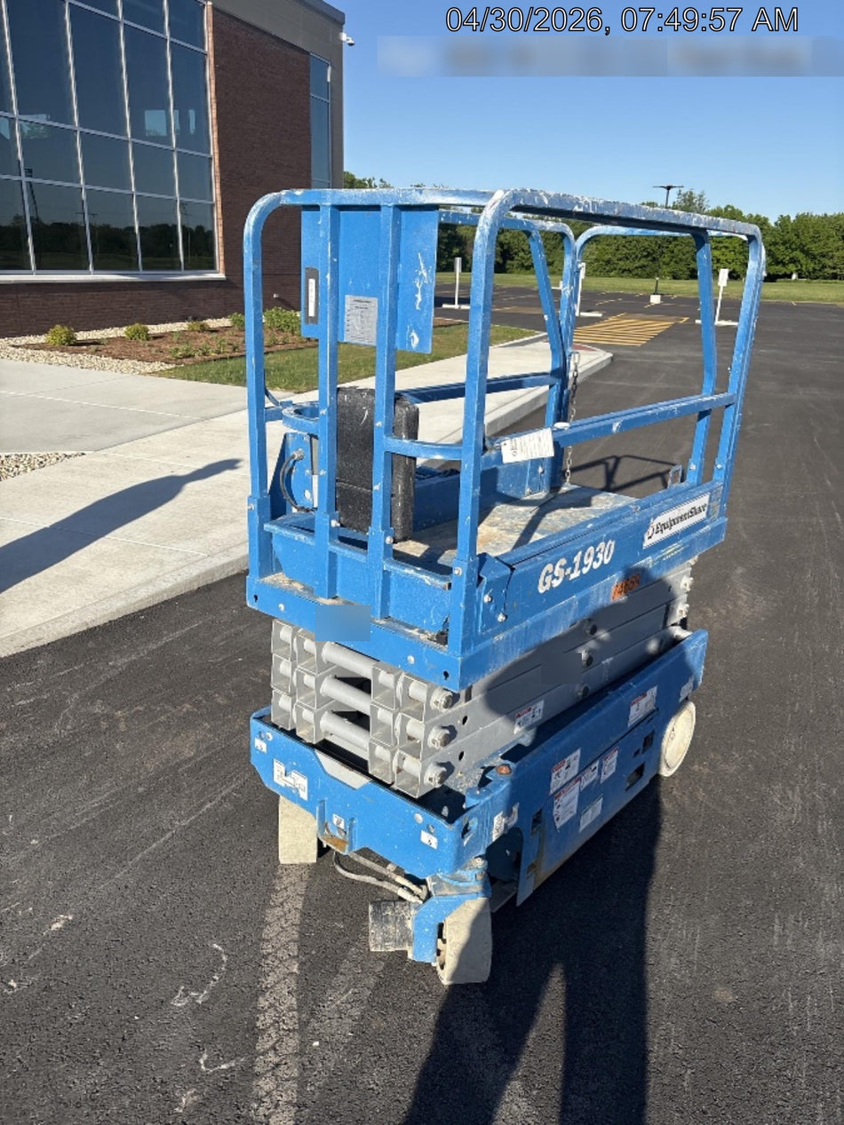 2020 Genie GS-1930 Fixed rails with chain entry gate - Pre A92.20