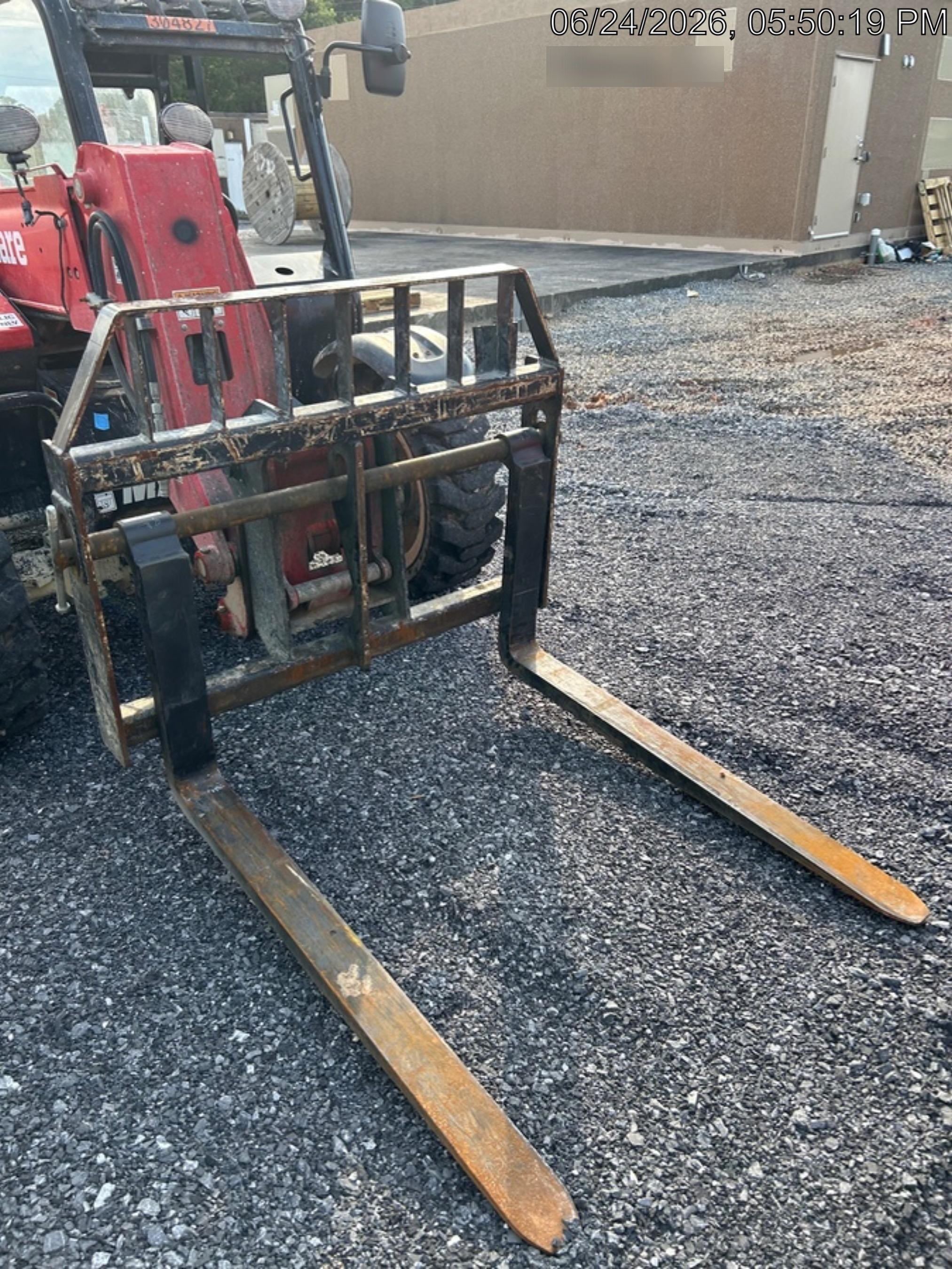 2023 MANITOU MTA5519