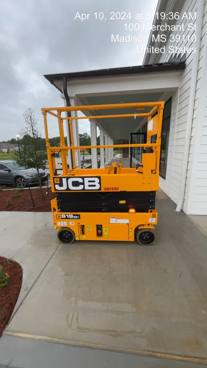 2024 JCB S1932E