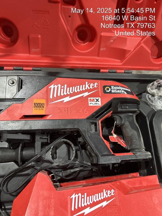 2022 MILWAUKEE MXF301-2CP