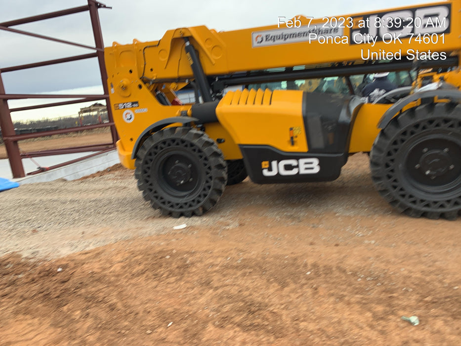 2023 JCB 512-56