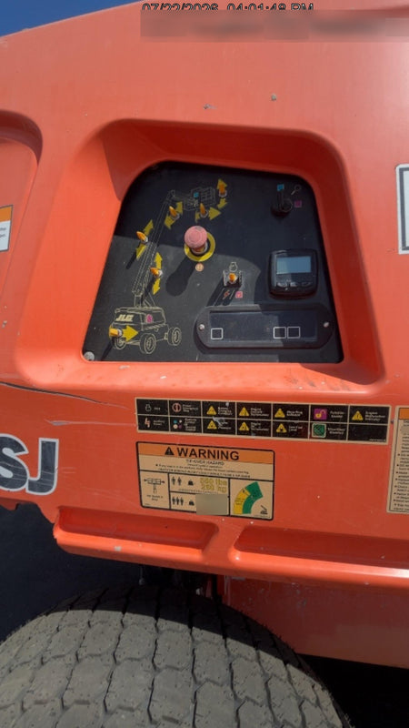 2021 JLG 660SJ