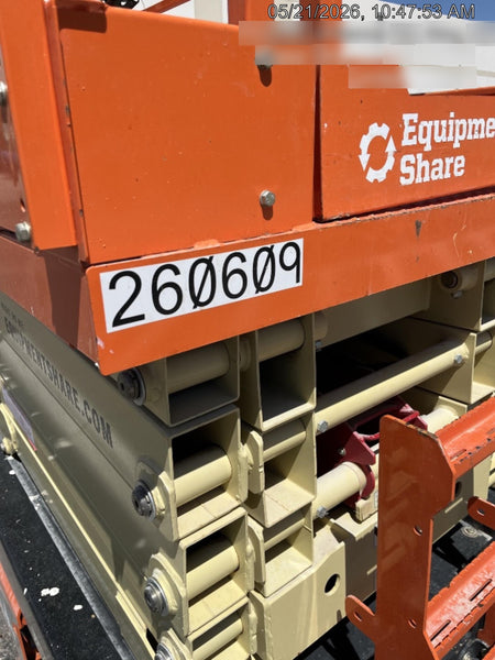 2022 JLG ES3246