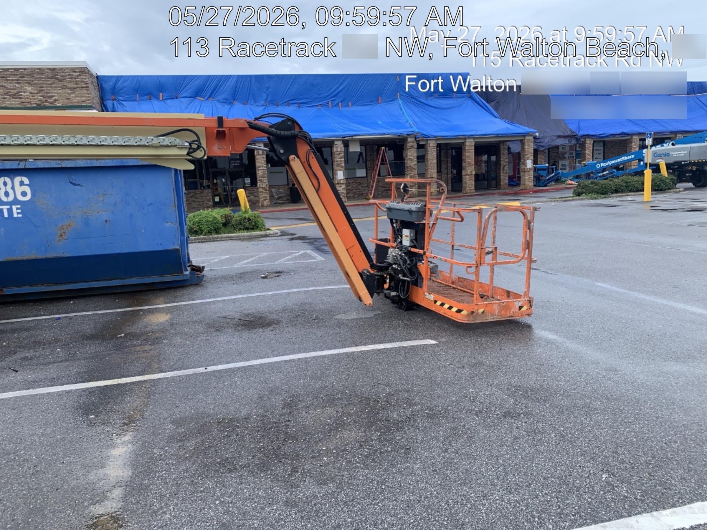 2022 JLG 660SJ