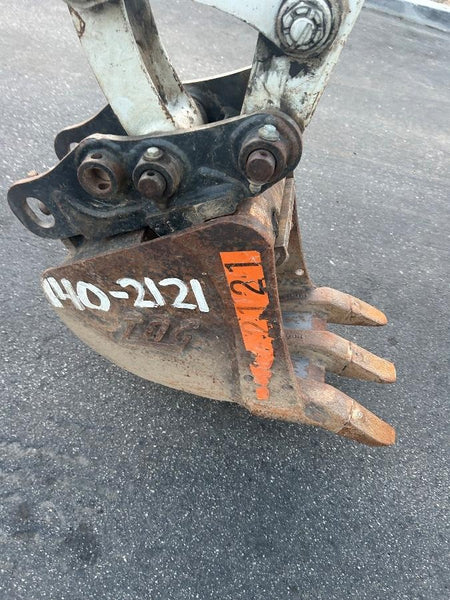 2023 TAKEUCHI TB216R