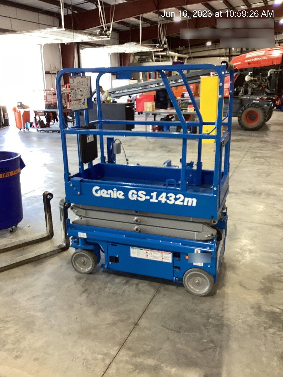 2023 GENIE GS-1432