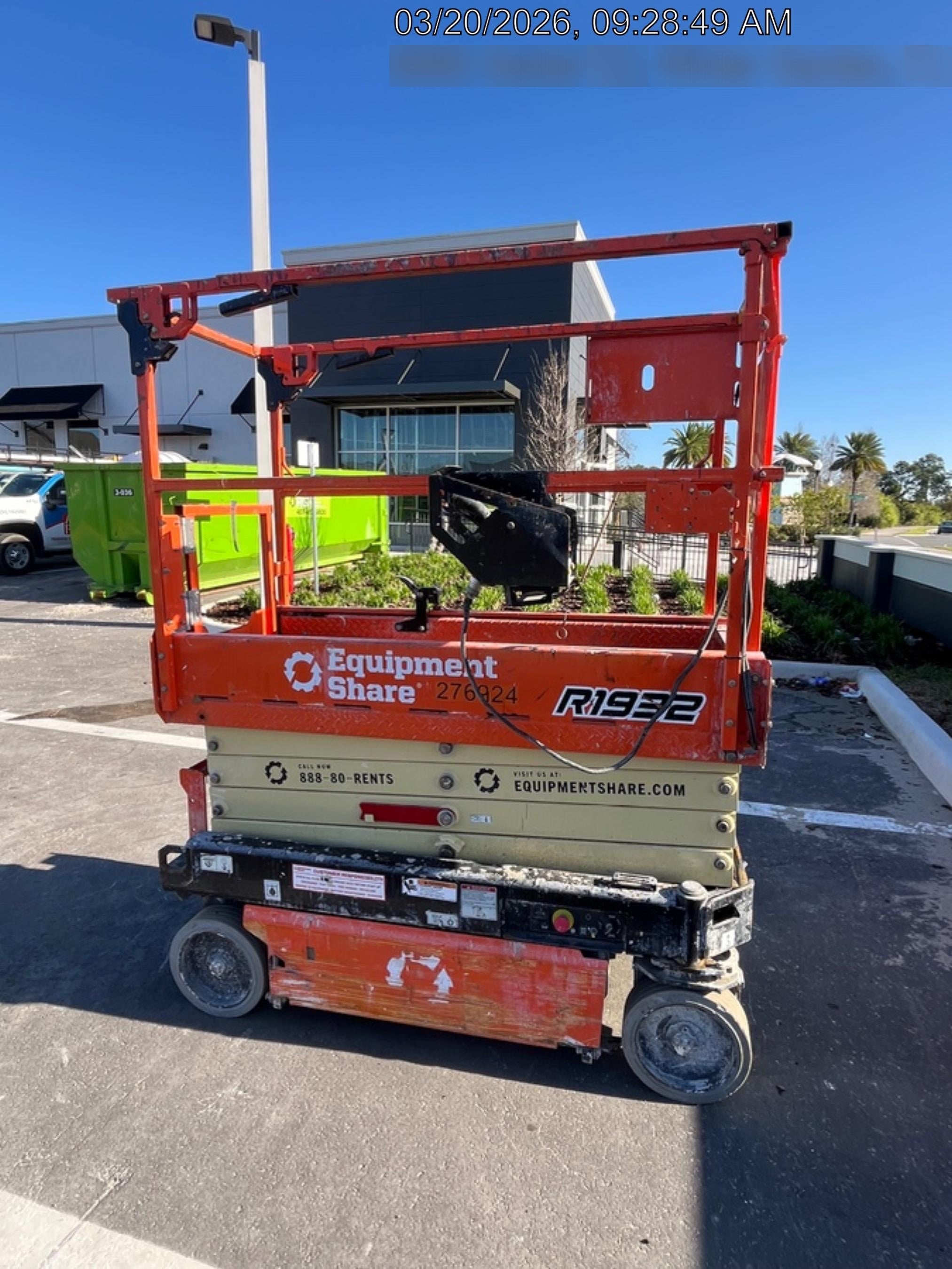 2022 JLG R1932