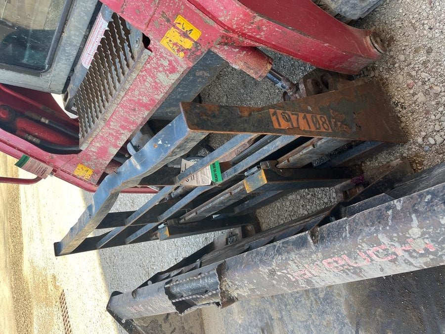 2021 ARROW MATERIAL HANDLING 60" Pallet Forks