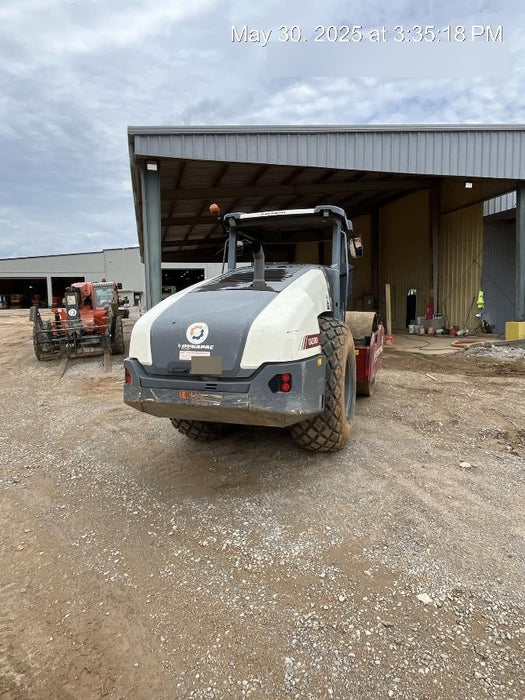 2021 DYNAPAC CA2500D