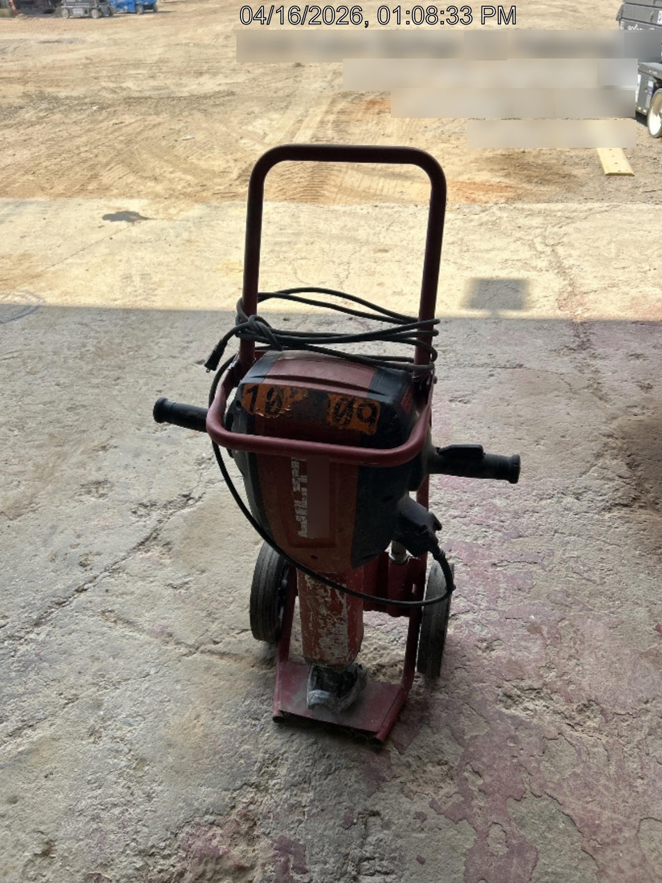 2020 HILTI TE 3000-AVR