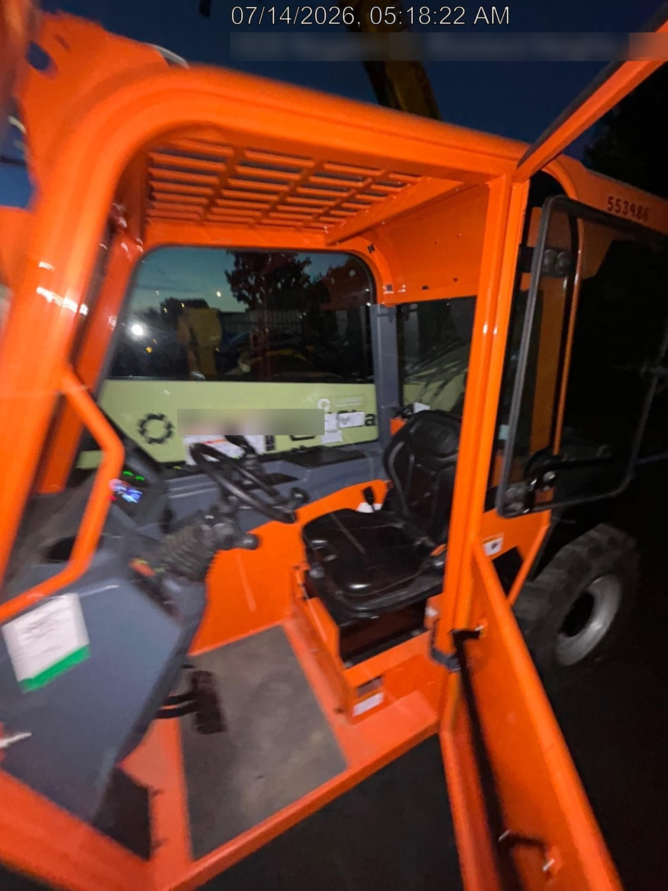 2025 JLG 519