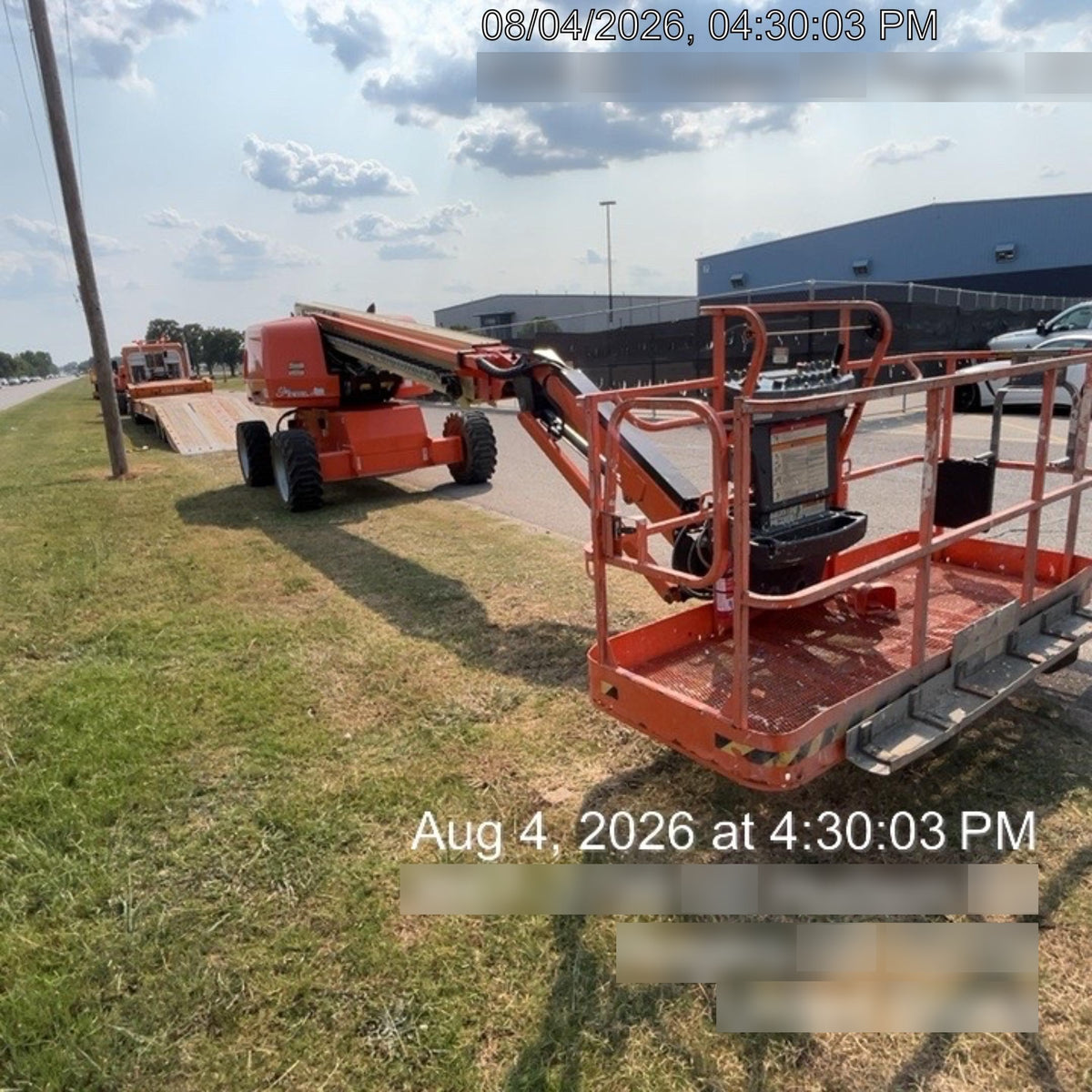 2022 JLG 660SJ