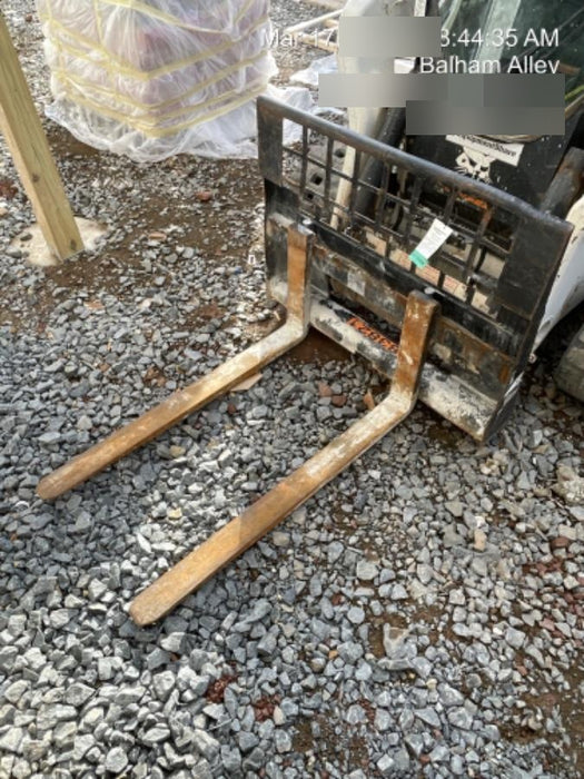 2021 PALADIN 48" Pallet Forks - Paladin