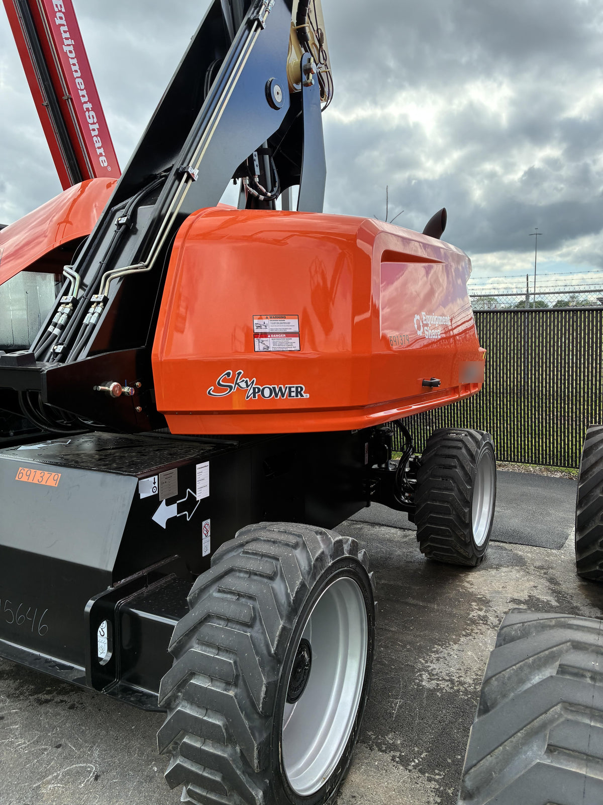 2026 JLG 660SJ
