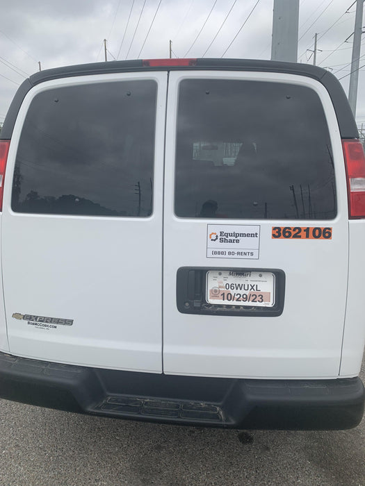 2023 CHEVROLET Express Van - Rental