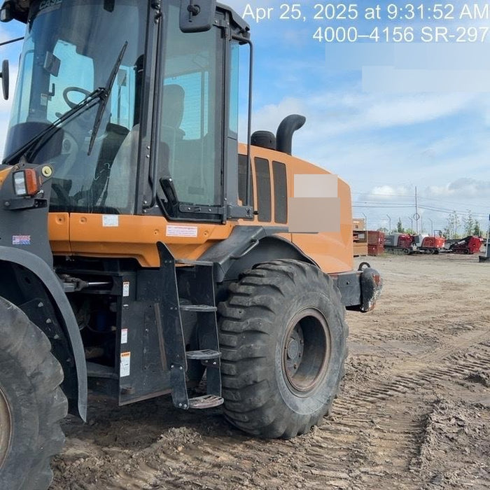 2019 Case 621G CLOSED CAB, 1 FUNCTION, JRB 416 STYLE HYD COUPLER