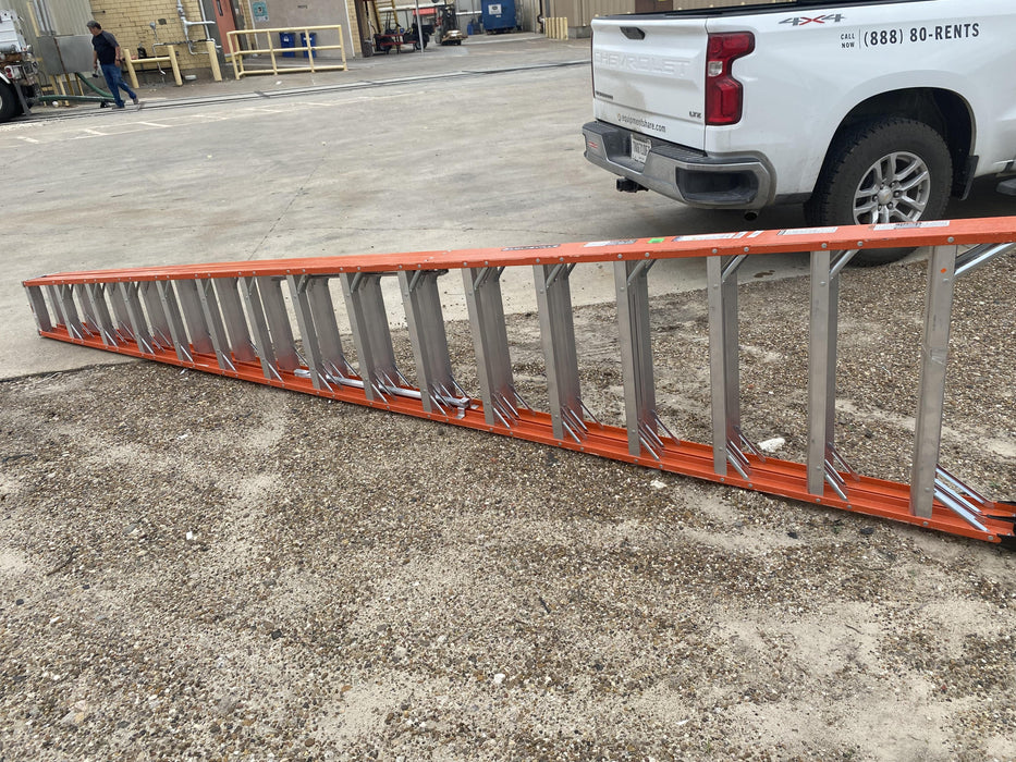 2023 LOUISVILLE LADDER FM1400HD