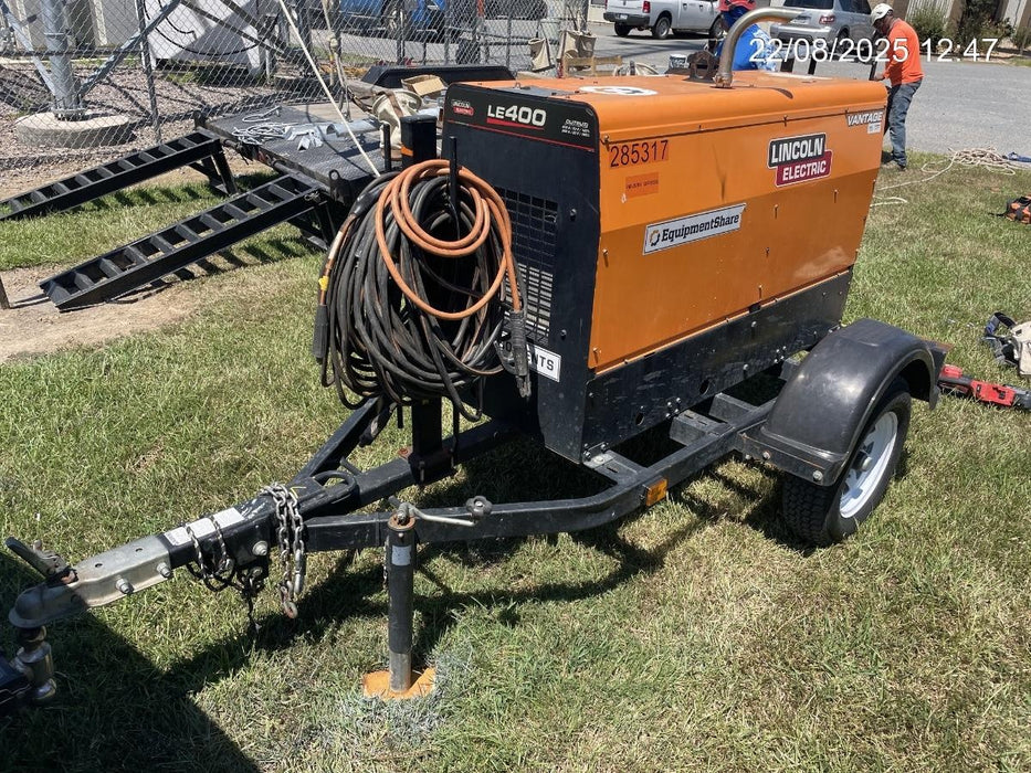 2022 Lincoln Electric LE400 Kubota V1505, Trlr, Cable Rack, Light Kit, ES Decals, T3