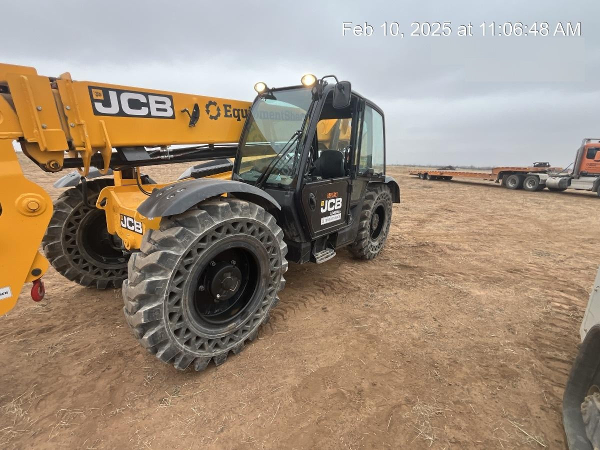 2023 JCB 509-42