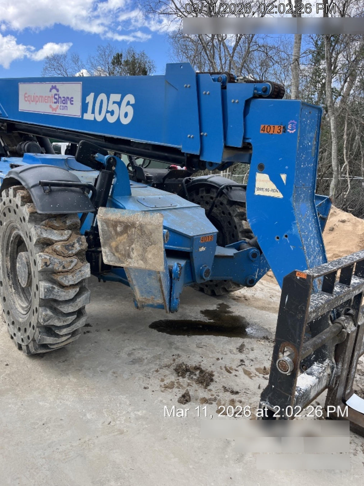 2017 Genie GTH-1056 Genie GTH1056, Solid Tires, 60" carriage, Light Kit, Open ROPS