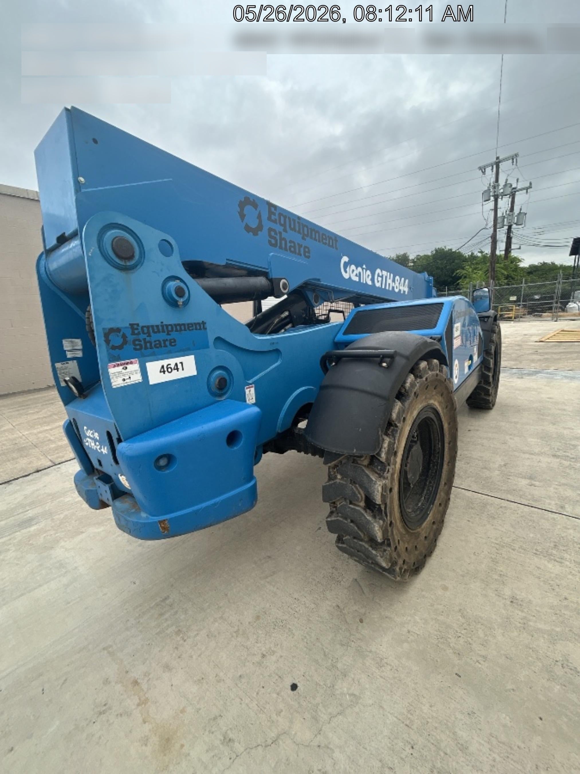 2017 GENIE GTH-844
