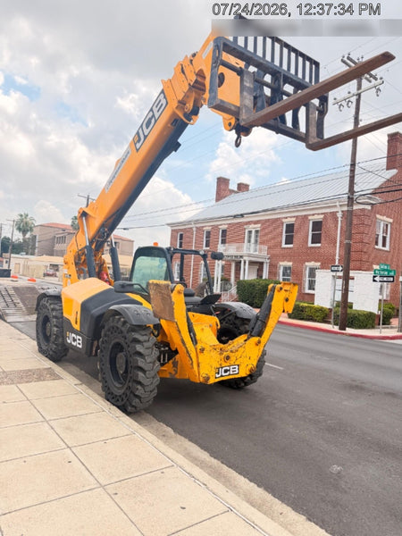2022 JCB 510-56