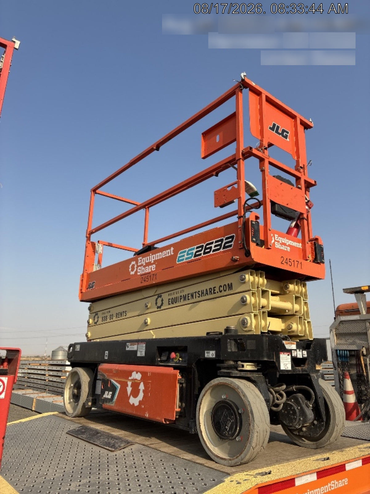 2022 JLG ES2632