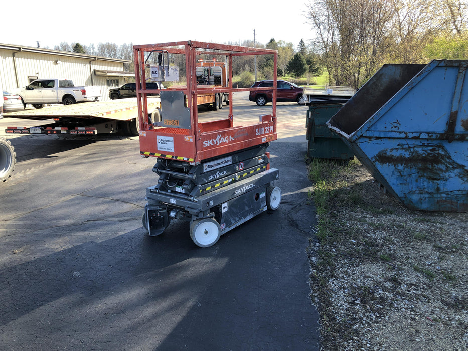 2018 Skyjack SJIII-3219 Standard Rental Specs