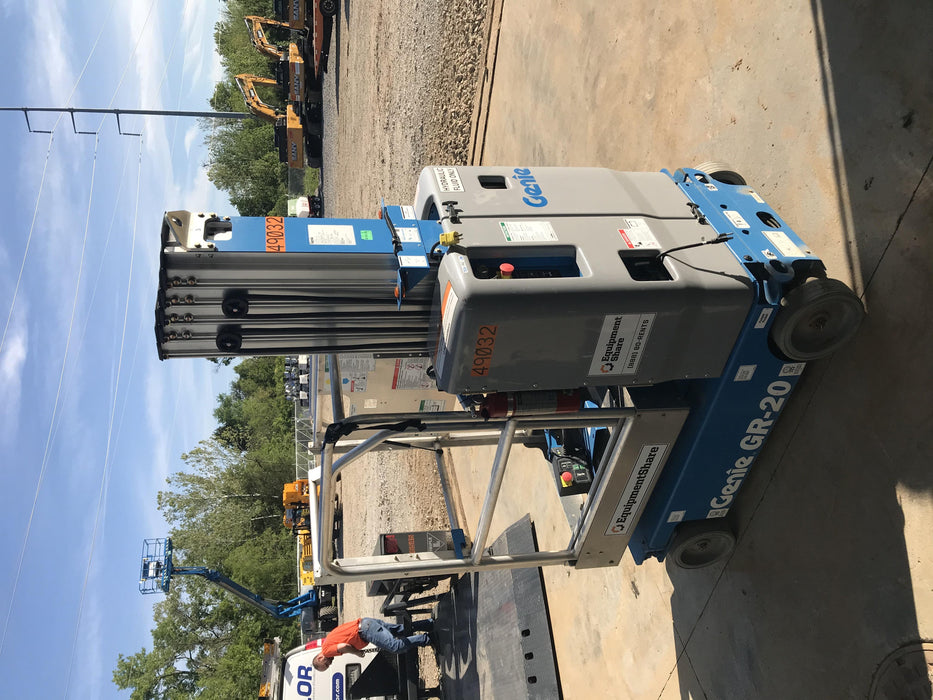 2019 GENIE GR-20