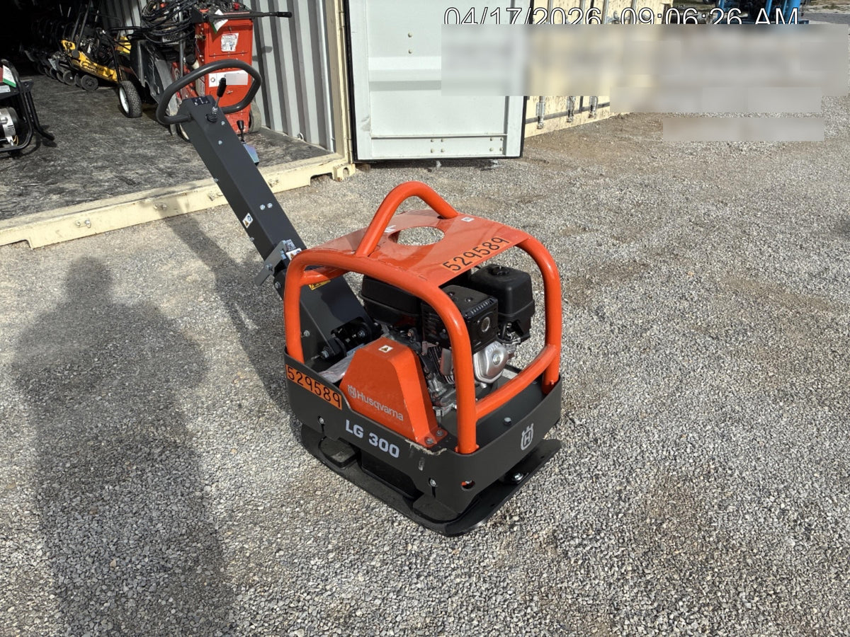 2025 HUSQVARNA LG300