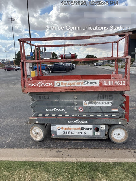 2018 Skyjack SJIII-4632 Skyjack SJIII4632 Scissor Lift w/Trojan Batteries